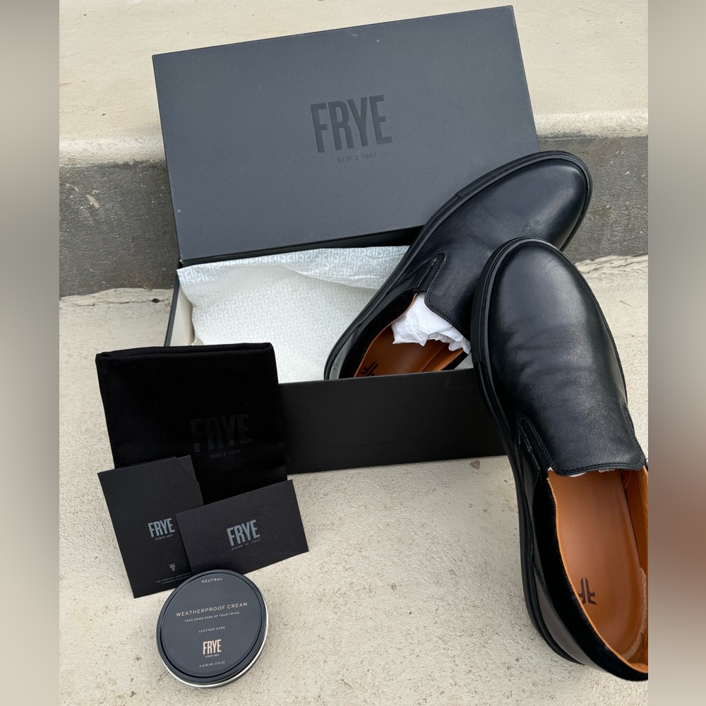 Frye Owen Gore Leather Slip-on